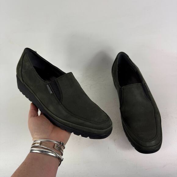 Mephisto Bertrane Loafers Women's 10 Green Suede Slip-On Round Toe Comfort Shoes - Picture 1 of 10